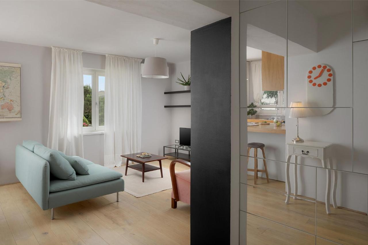 Elegant, Cosy And Quiet, Just 1 Min To Amphiteatre Apartment Pula Luaran gambar